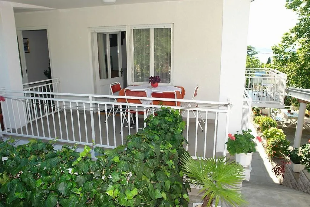 Apartment Dramalj 33 Croatia